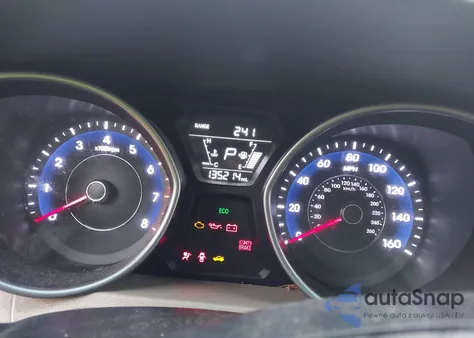 2015 Hyundai Elantra Se z USA, uszkodzony, nr VIN 5NPDH4AE0FH581930